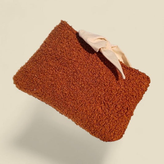 Buchtasche Karamell